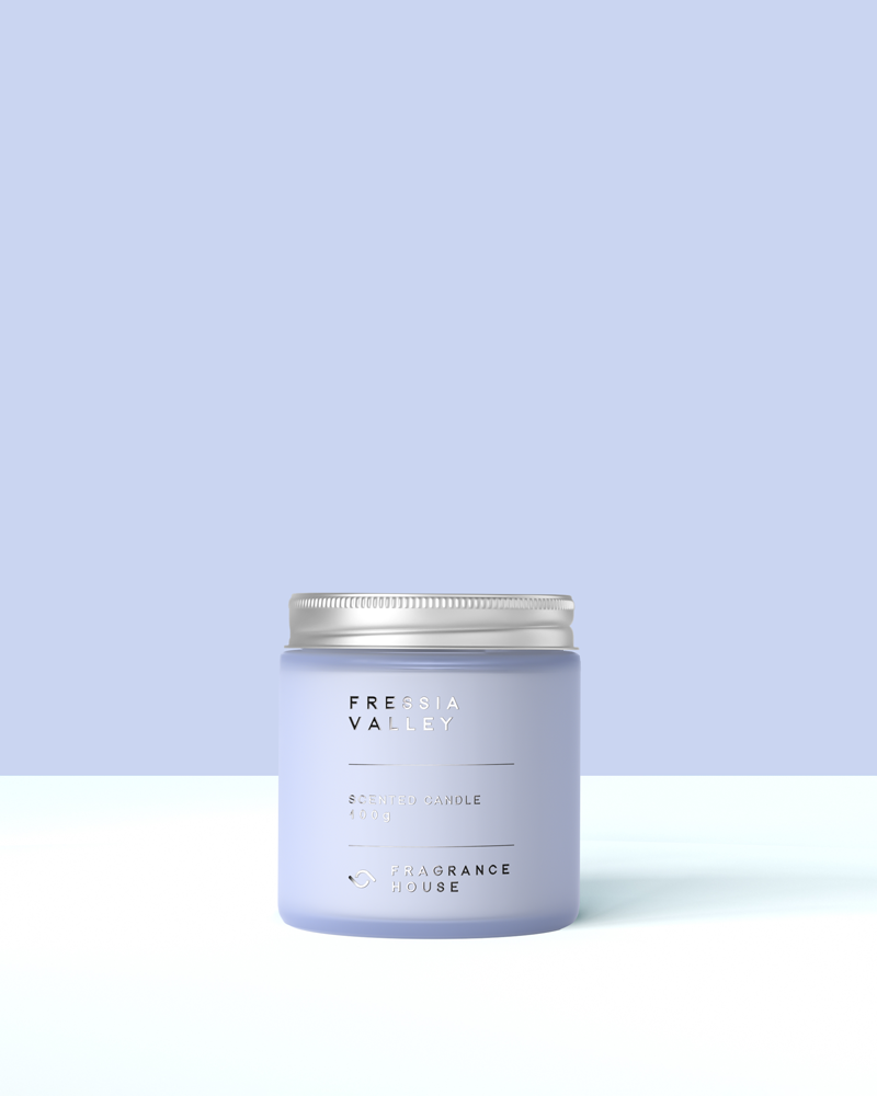 Scented Poured Candle | Freesia Valley
